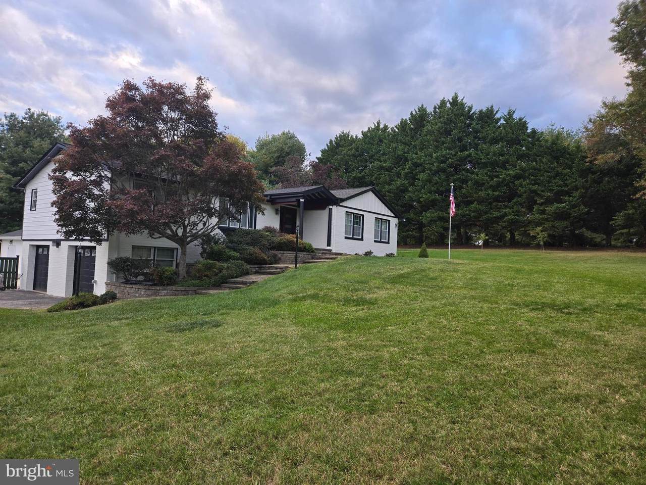 3300 Mount Airy Court - Photo 1
