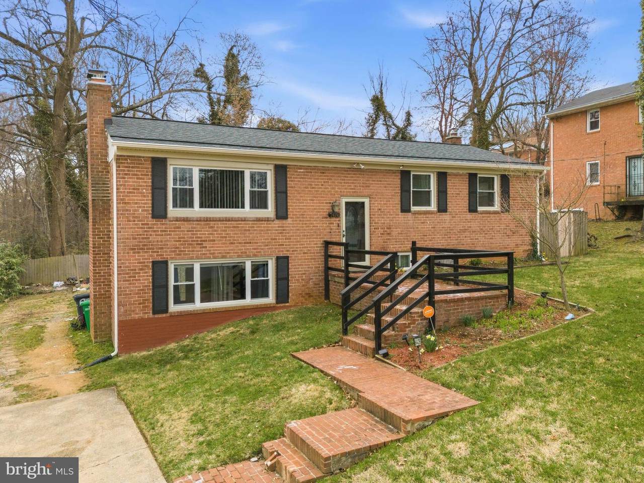 6426 Trude Street - Photo 1