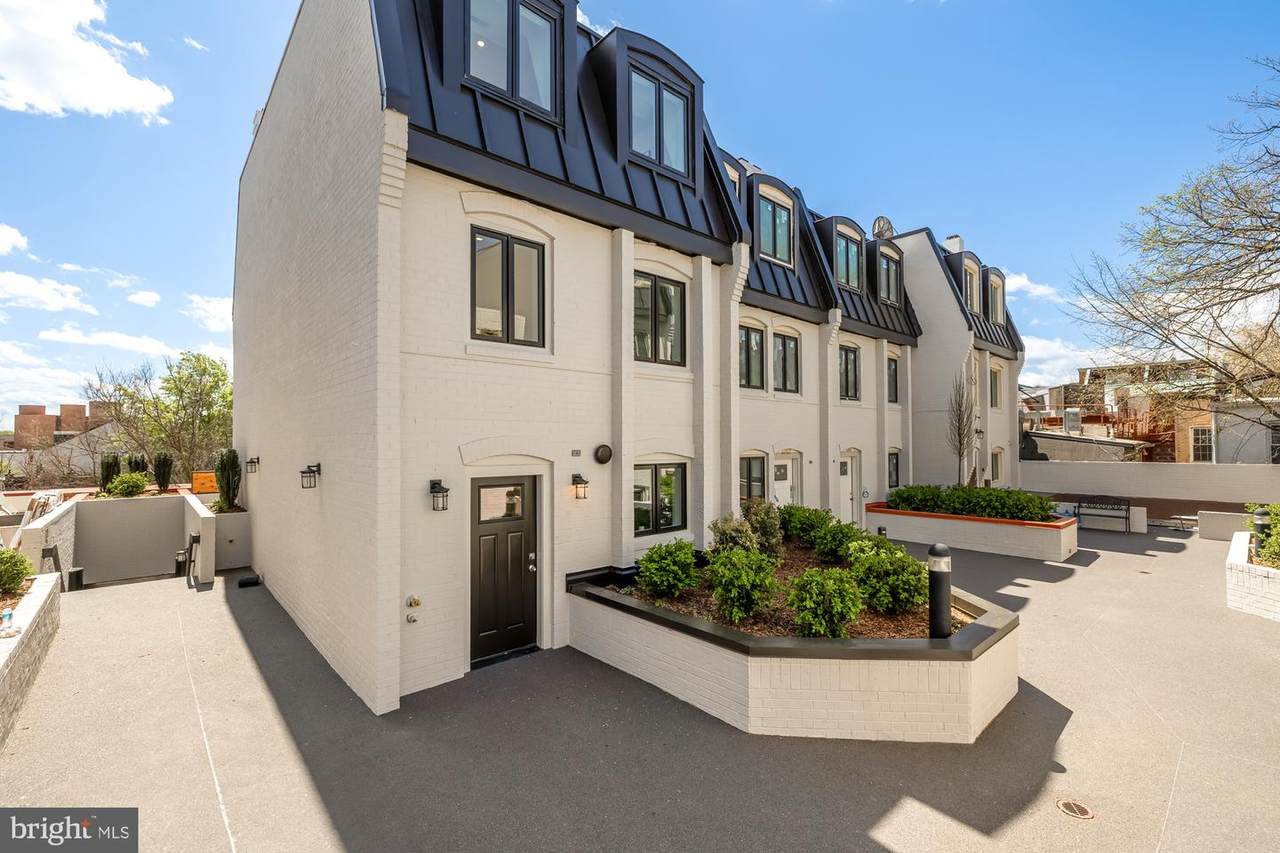 1200 Eton Court - Photo 1