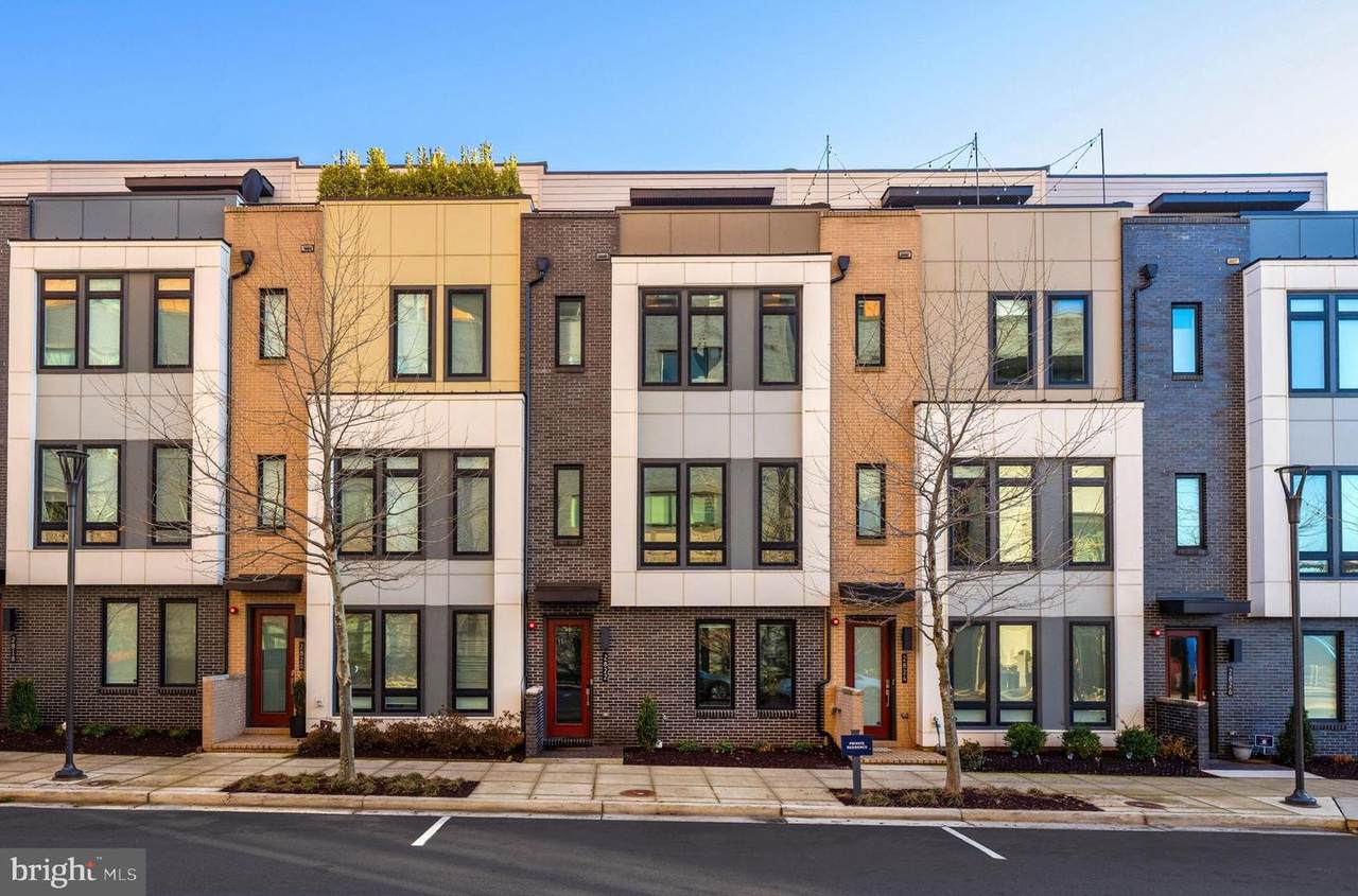 2822 Telek Place - Photo 1