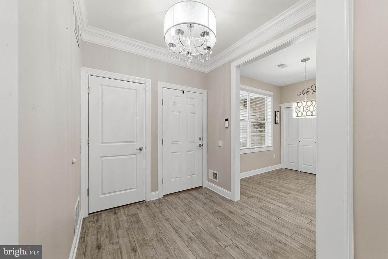 https://bt-photos.global.ssl.fastly.net/brightmls/1280_boomver_1_804597931550-2.jpg
