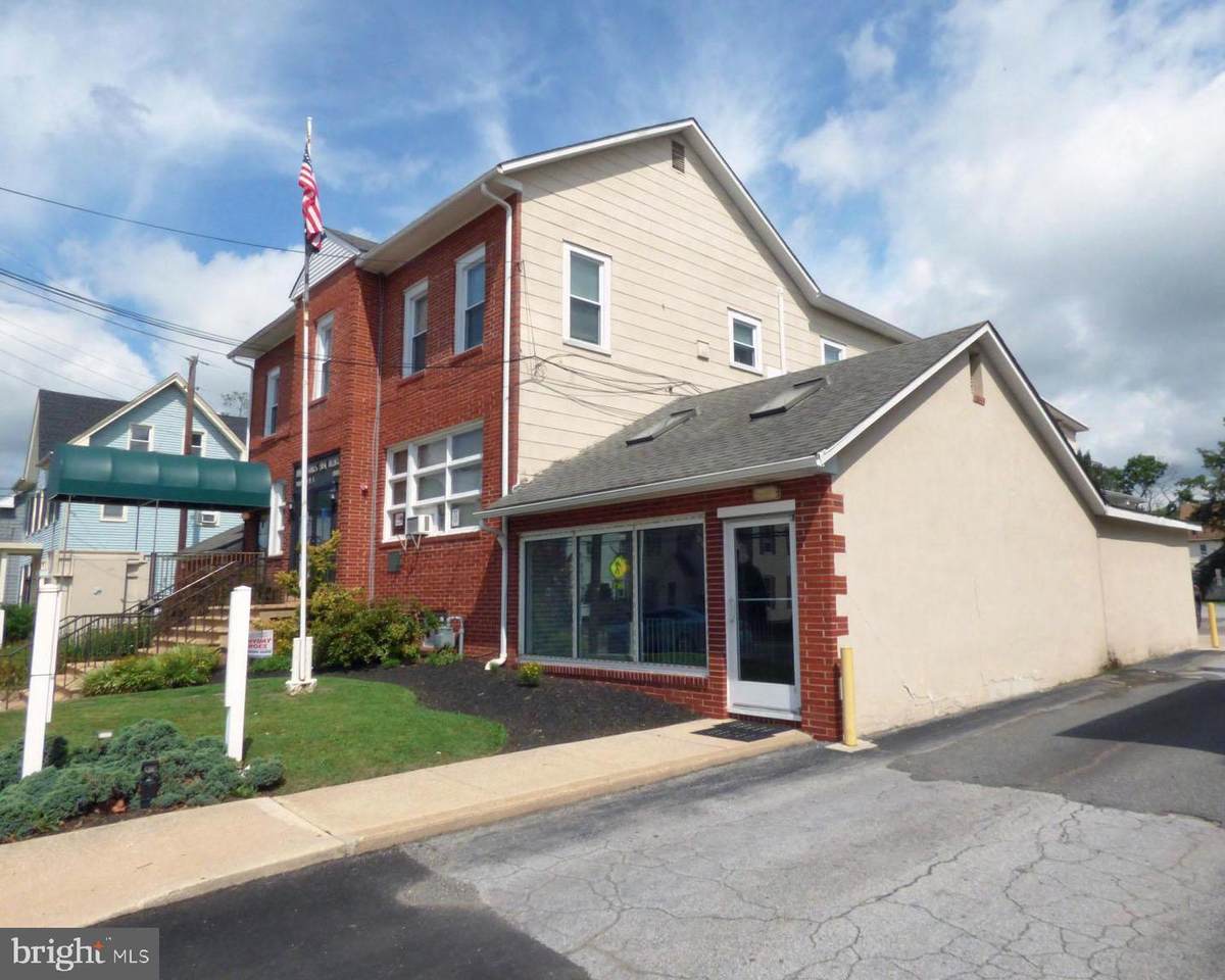 37 East Avenue - Photo 1