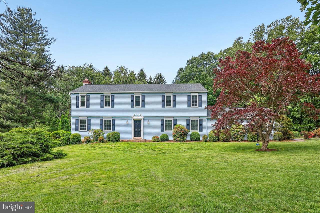 114 Sylvan Drive - Photo 1