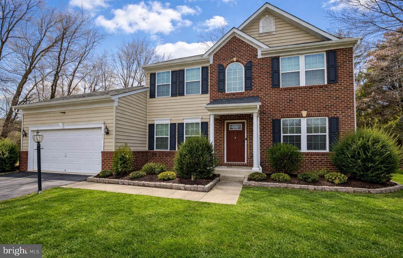 11 Braewood Drive - Photo 1