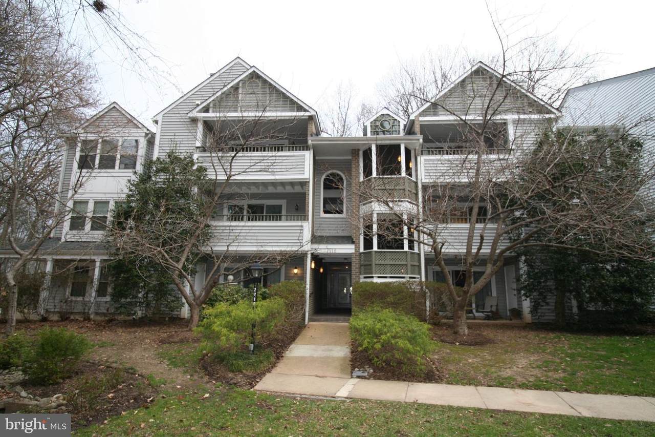 7718 Lafayette Forest Drive - Photo 1