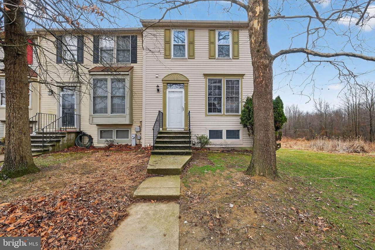 7 Rocky Brook Court - Photo 1
