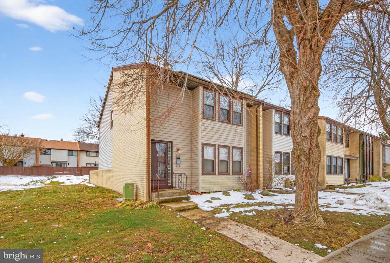 525 Fairfield Road - Photo 1
