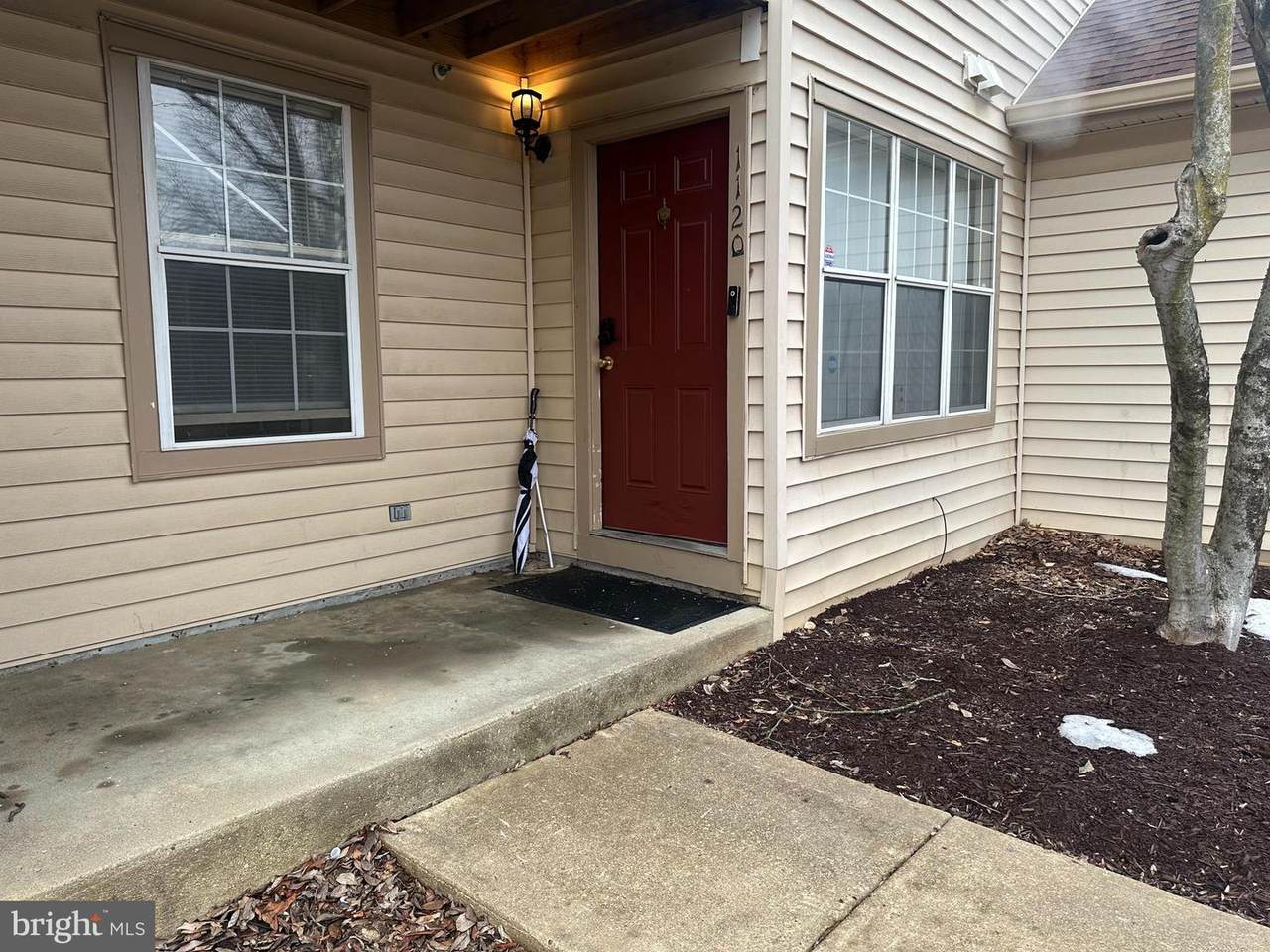 1120 Windemere Court - Photo 1