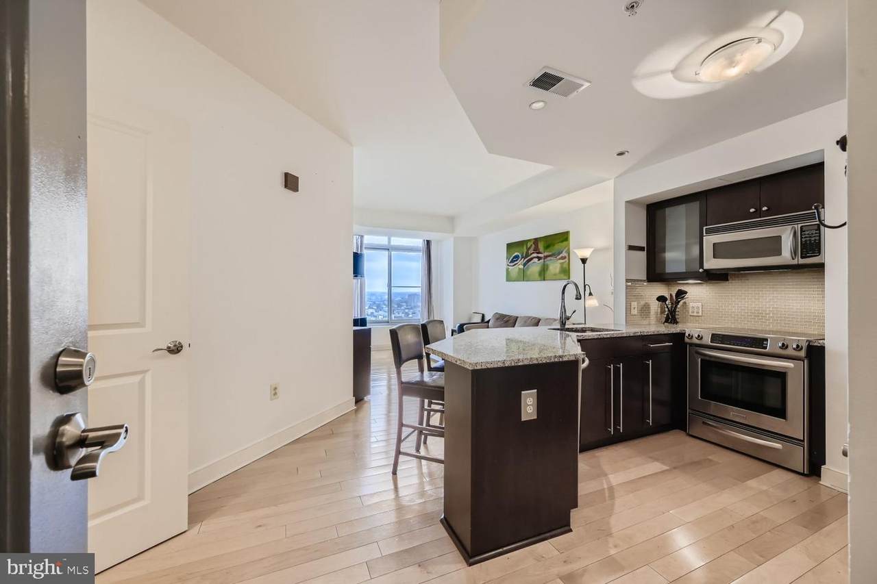 675 President Street - Photo 1