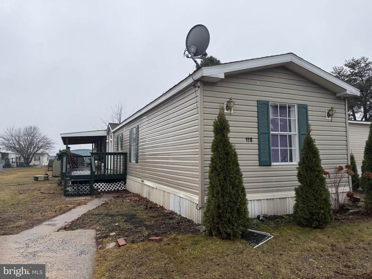 118 Tower Circle - Photo 1