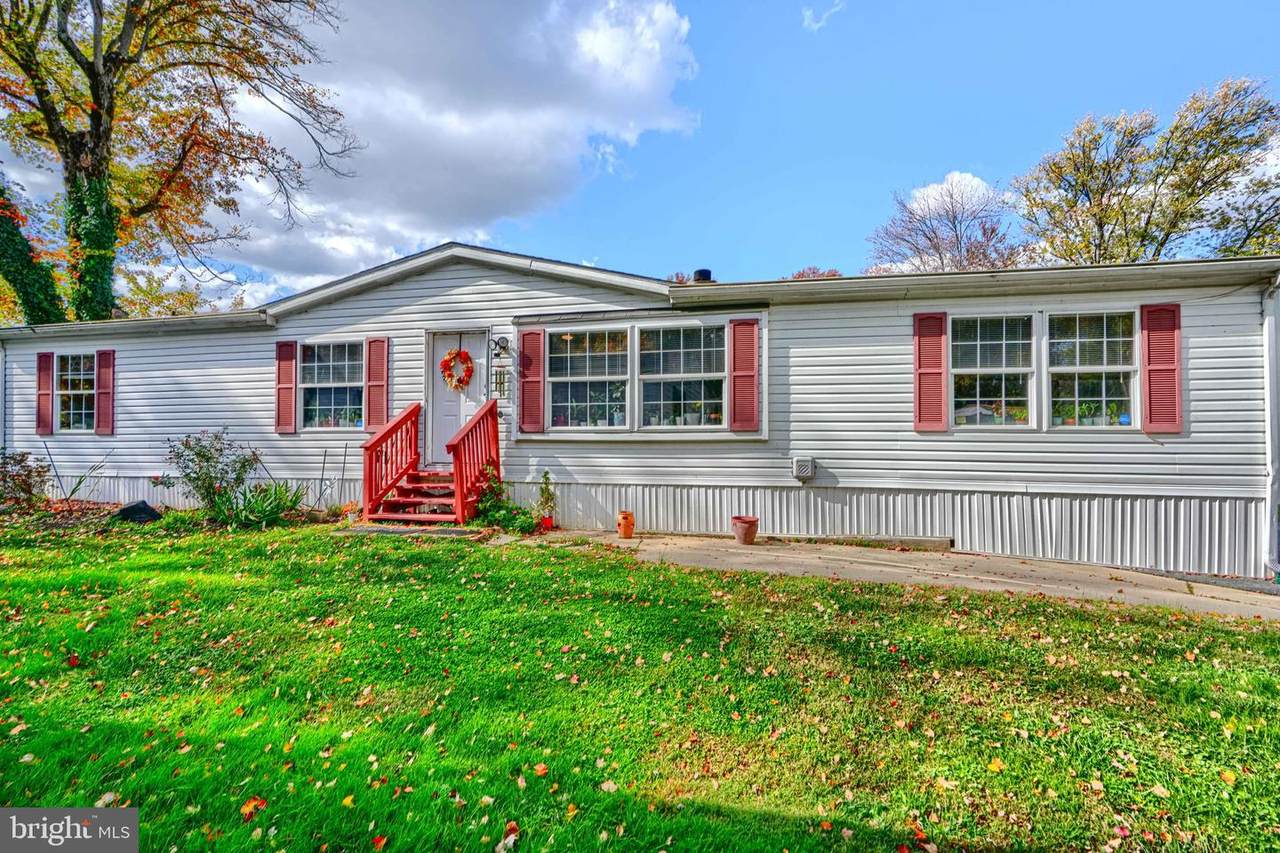 3 Locust Street - Photo 1