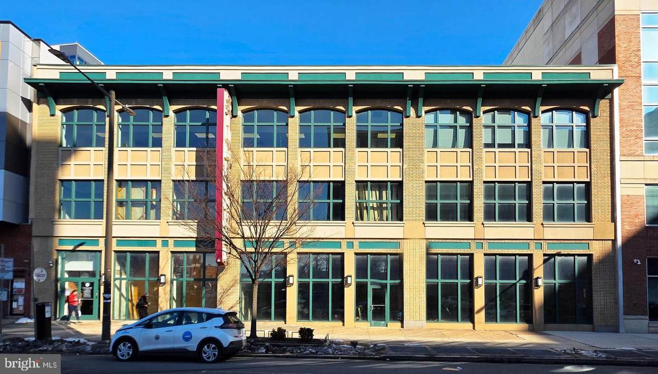 667 Broad Street - Photo 1