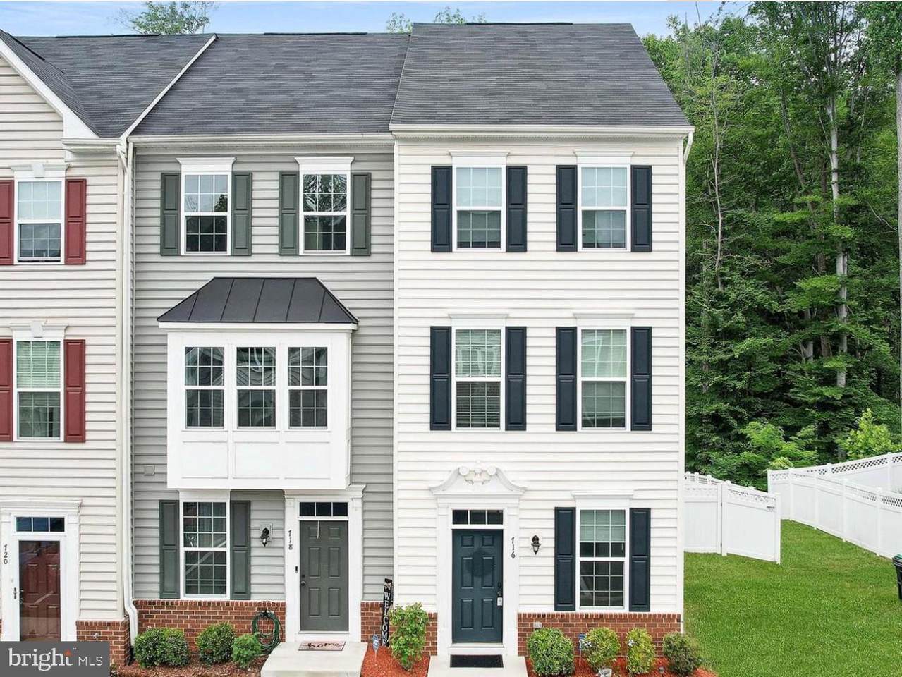 716 River Crest Way - Photo 1