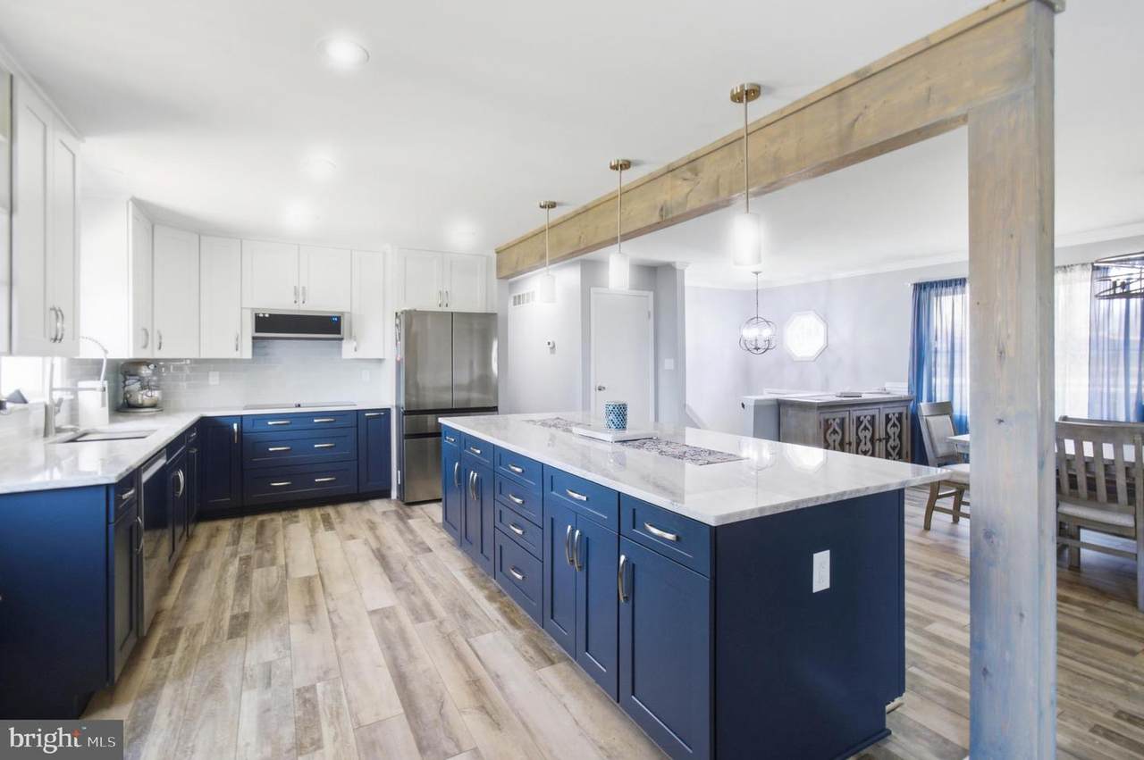 1436 Oak Bluff Road - Photo 1