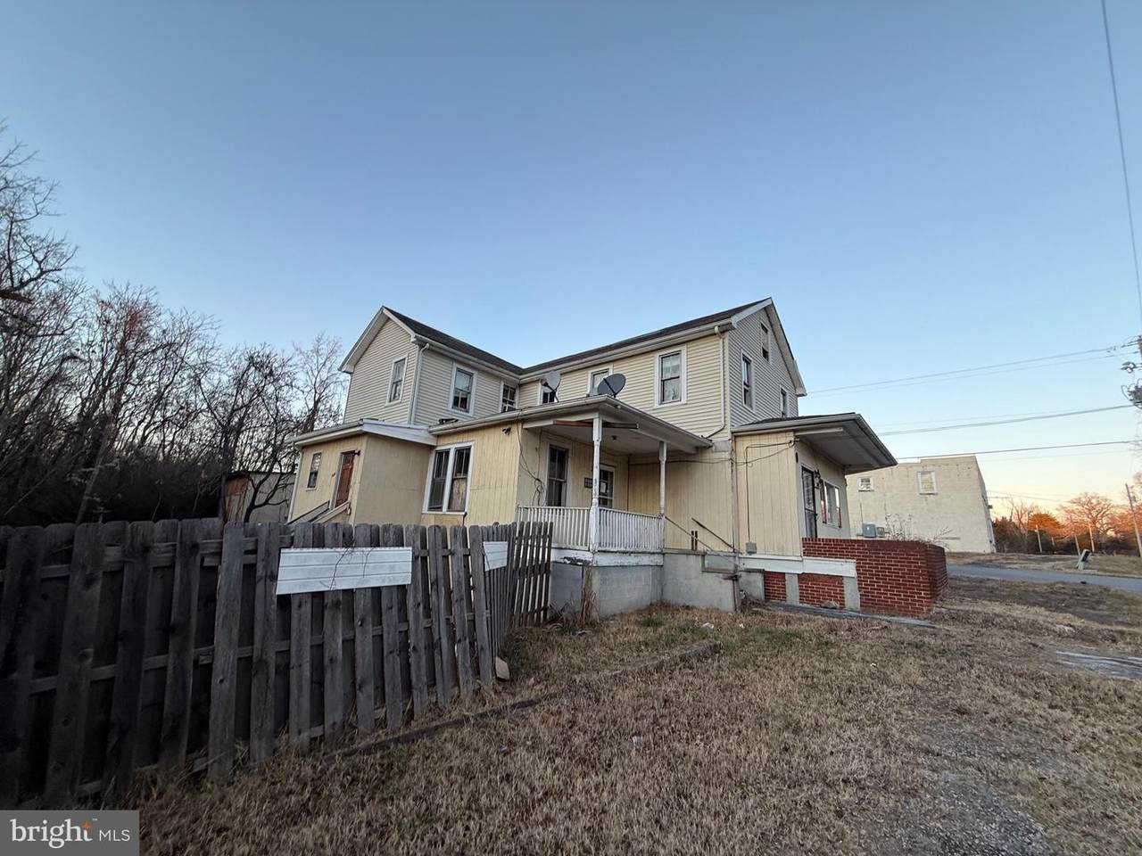 5105 Marbury Road - Photo 1