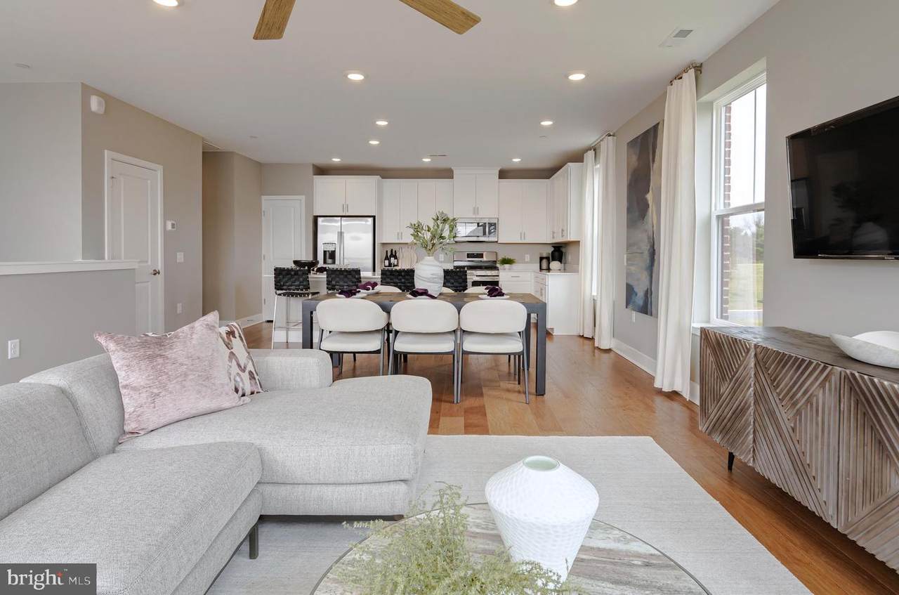 162 Leona Stewart Blvd - Photo 1