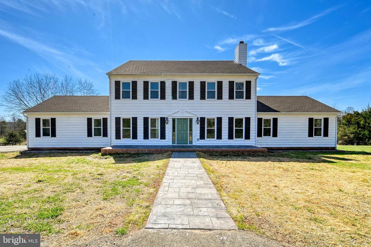 1950 Campbell Road - Photo 1