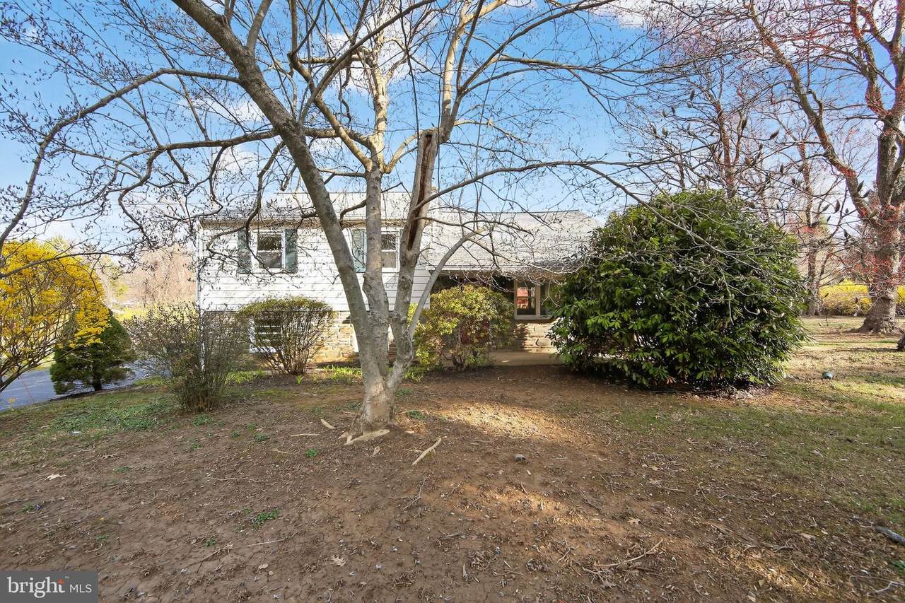 1567 Sugartown Road - Photo 1