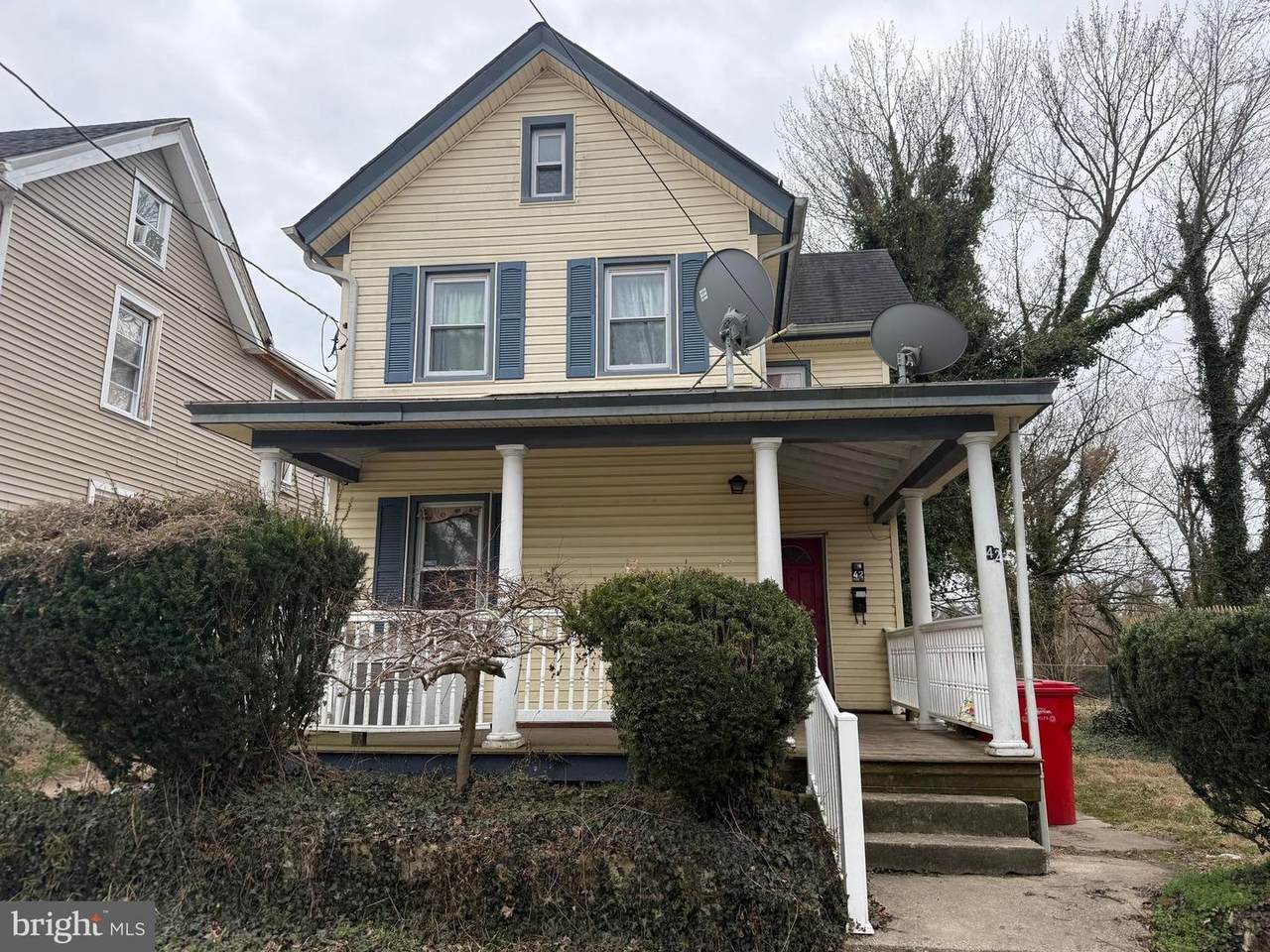 42 Fremont Avenue - Photo 1