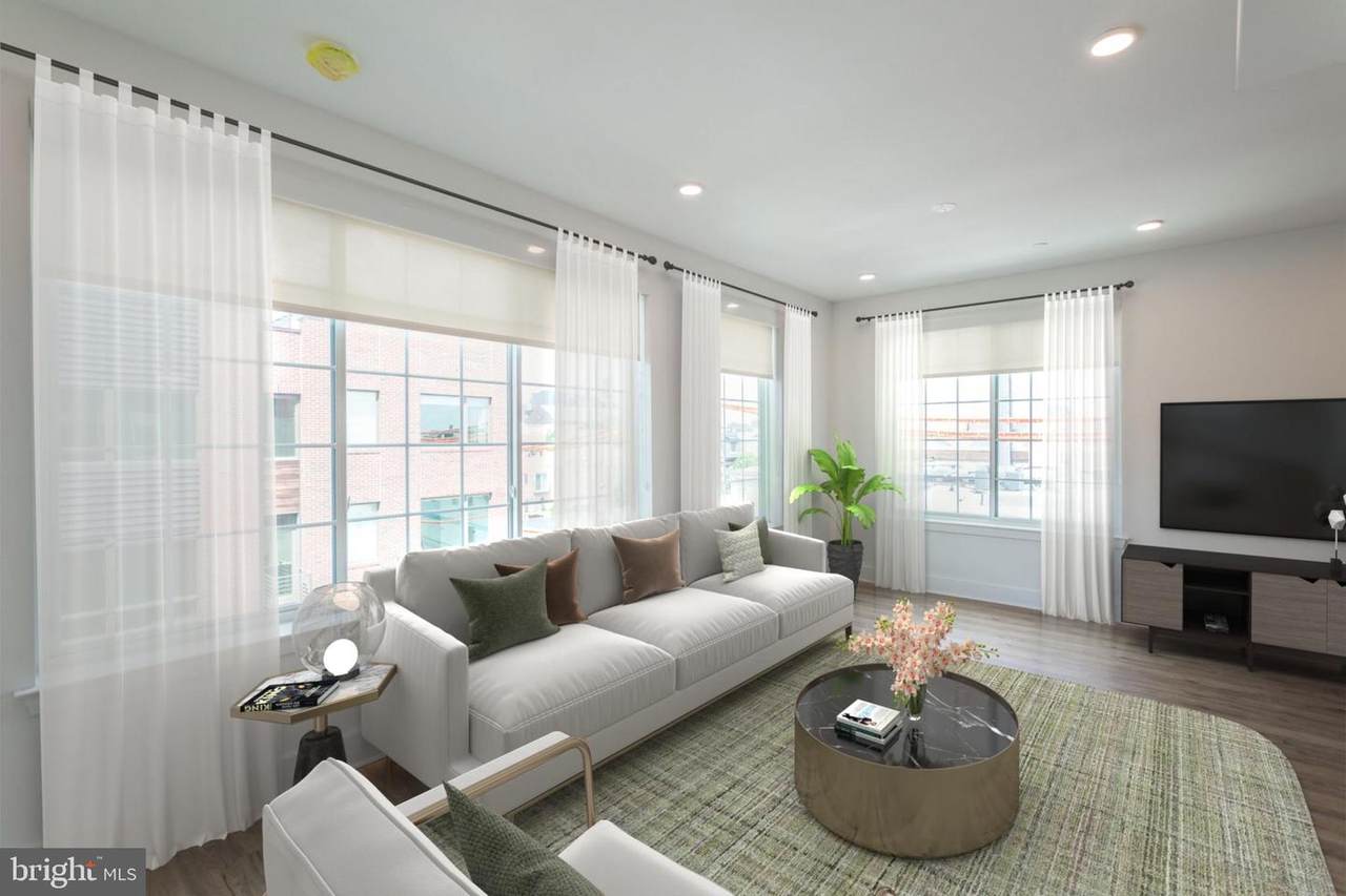 2101 Washington Ave - Photo 1