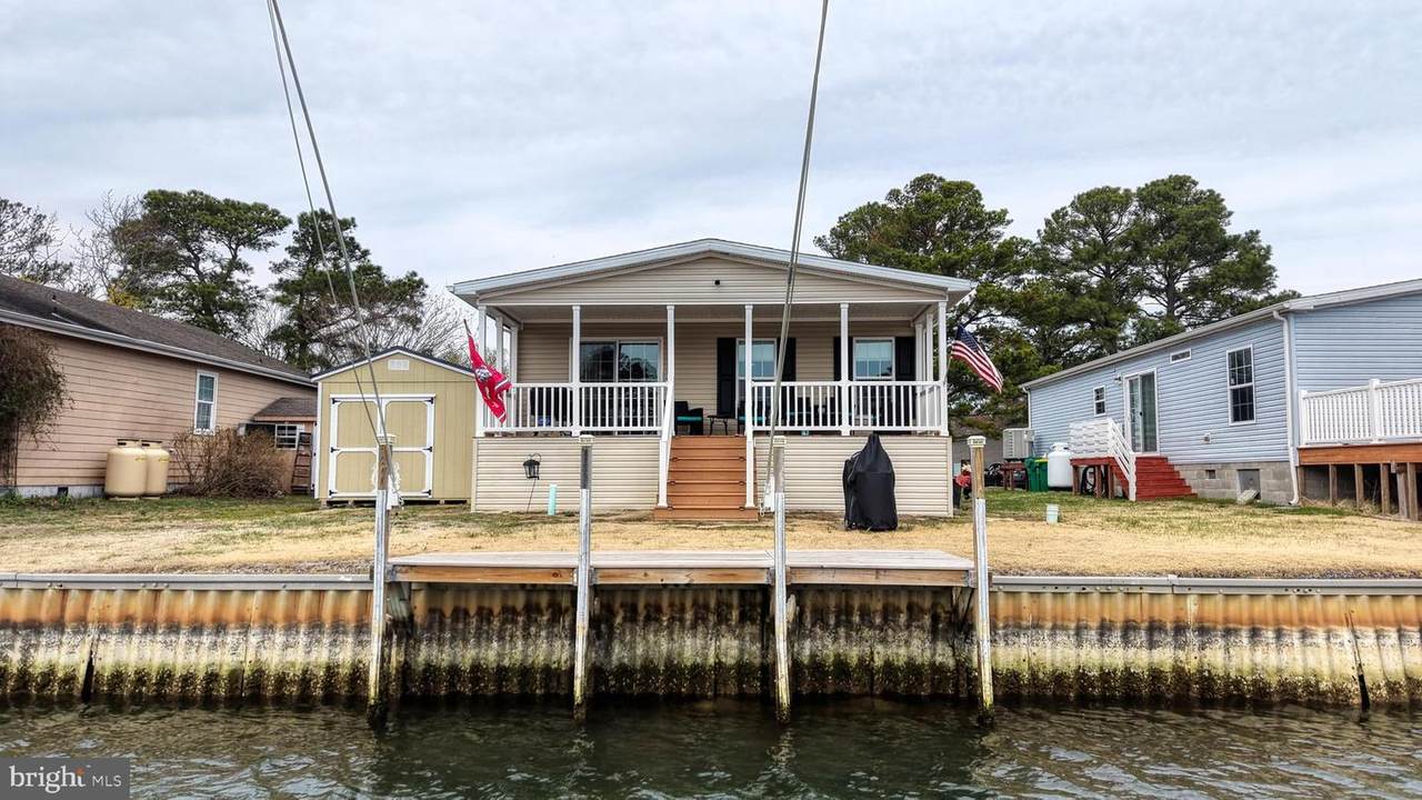 35480 Pine Dr. - Photo 1