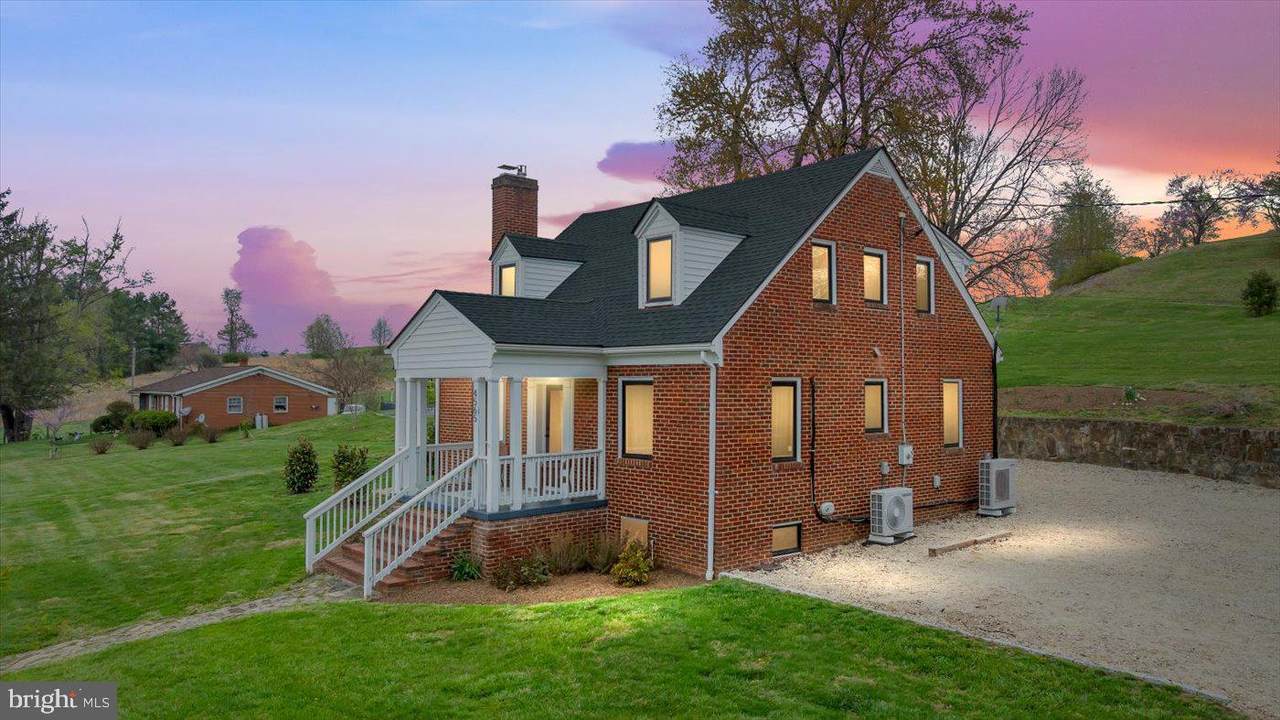 4565 Sperryville Pike - Photo 1