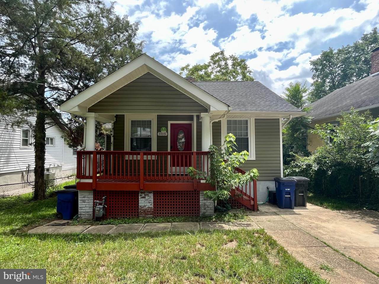 3709 Parkwood Street - Photo 1