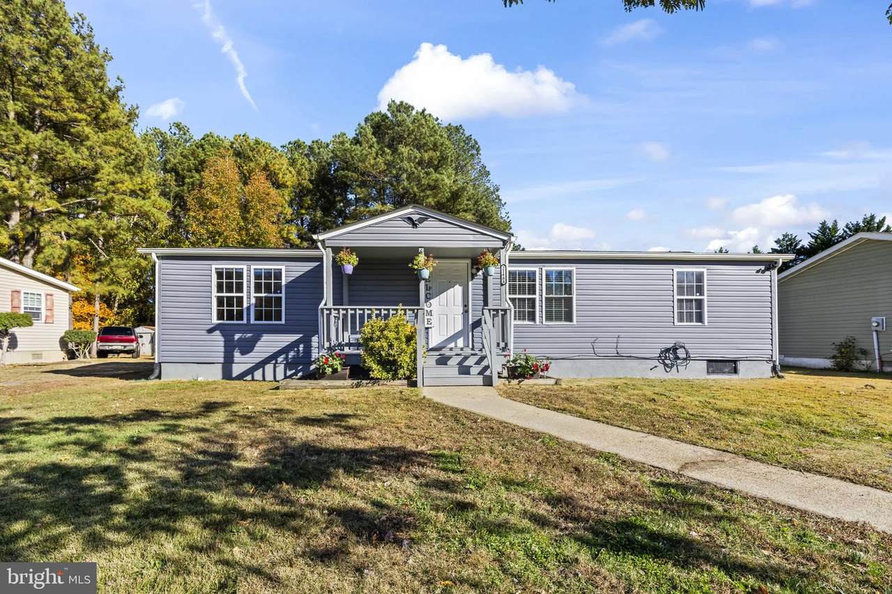 21488 Forest Run Drive - Photo 1