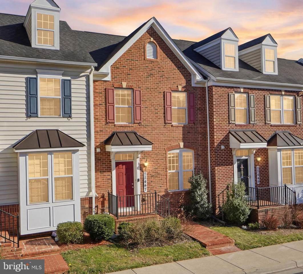 22447 Bright Sky Drive - Photo 1