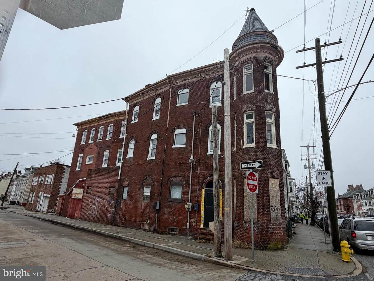 696-698 Philadelphia Street - Photo 1