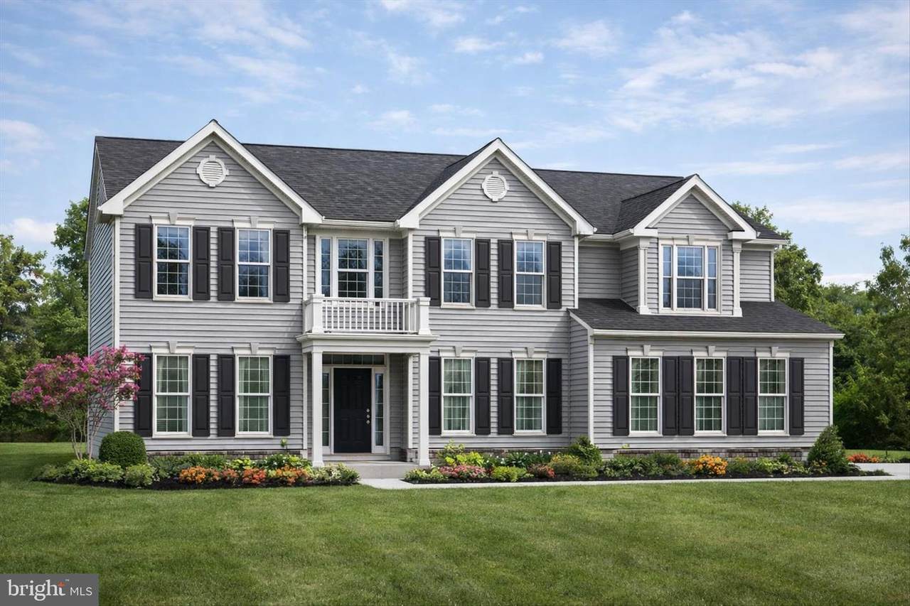 856 Imperial Road - Photo 1