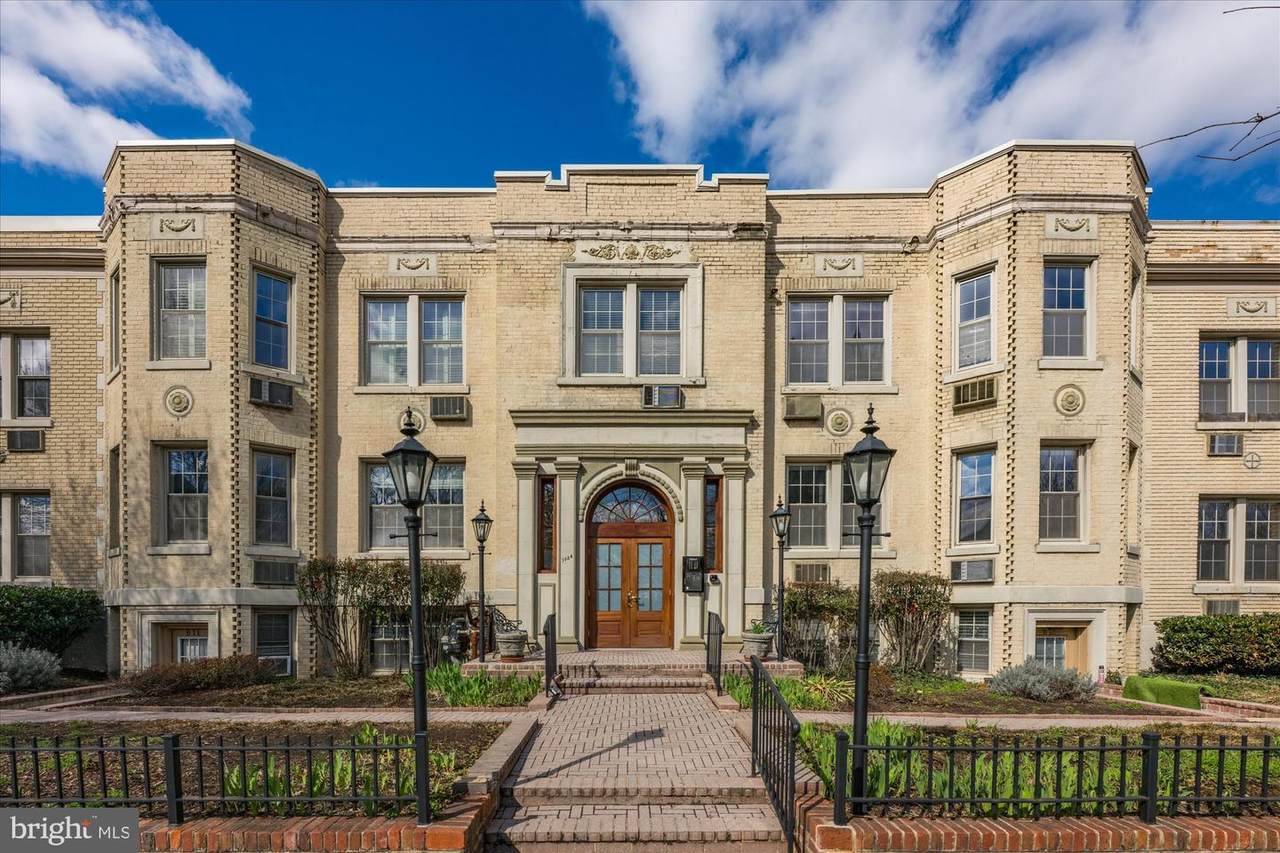 3024 Wisconsin Avenue - Photo 1