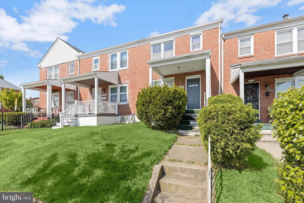 1504 Linwood Avenue - Photo 1