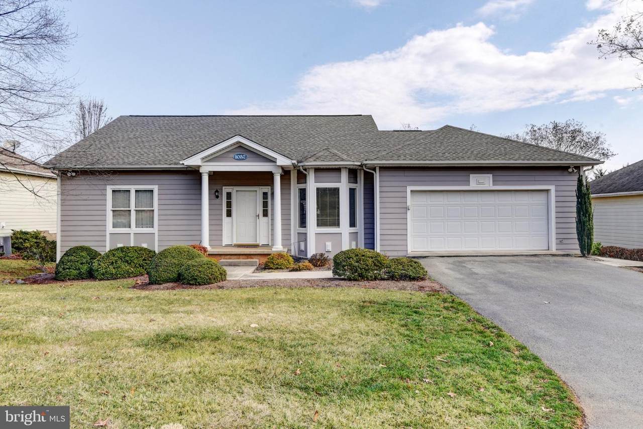 1052 8TH FAIRWAY Lane - Photo 1
