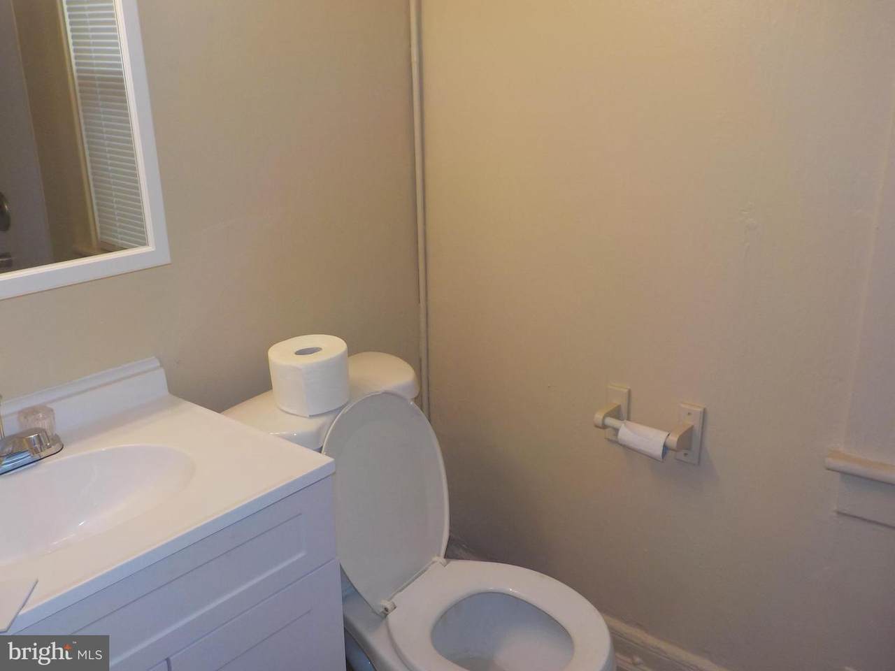 https://bt-photos.global.ssl.fastly.net/brightmls/1280_boomver_1_804654514726-2.jpg