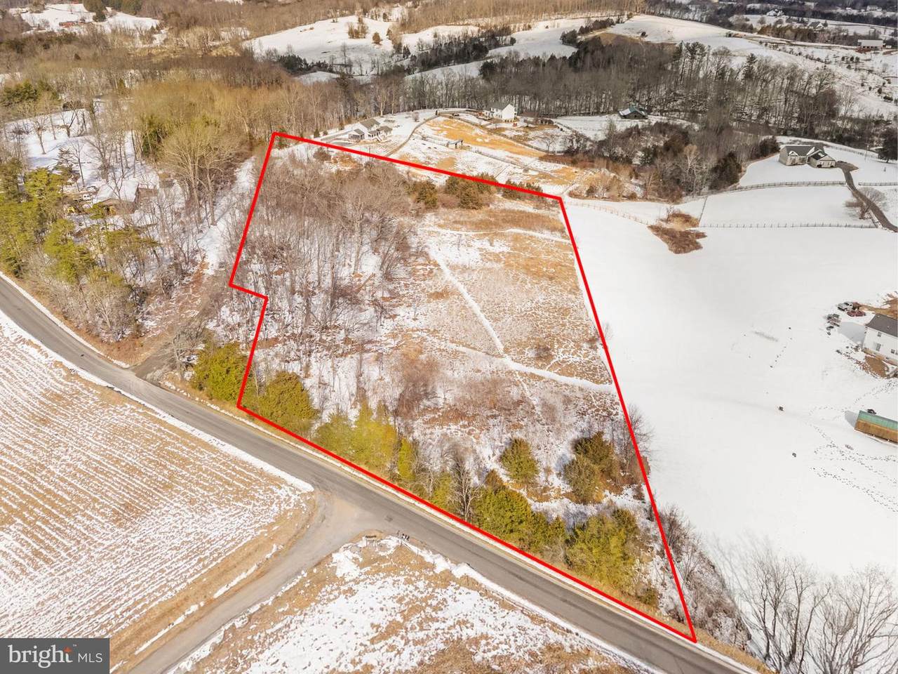 33A Docs Road - Photo 1