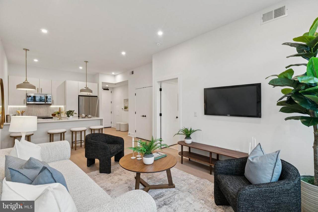 20-30 Allens Lane - Photo 1