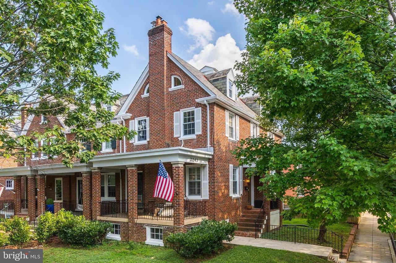 2243 40TH Street - Photo 1