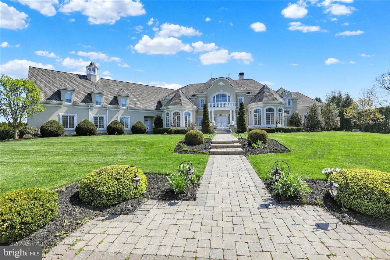 1000 Bluestone Drive - Photo 1