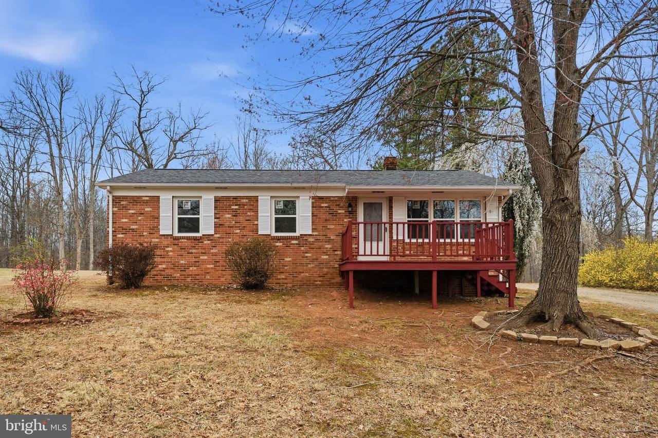 984 Oak Park - Photo 1