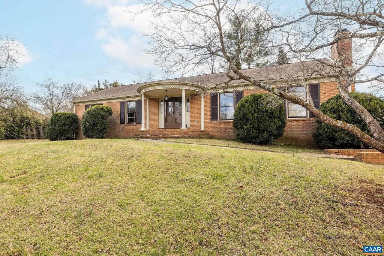 311 Gloucester Rd - Photo 1