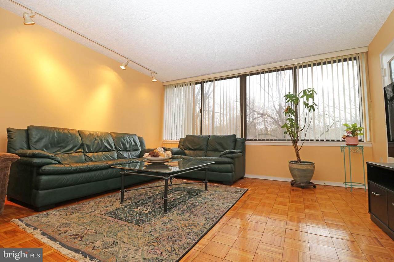 19 Rock Hill Road - Photo 1