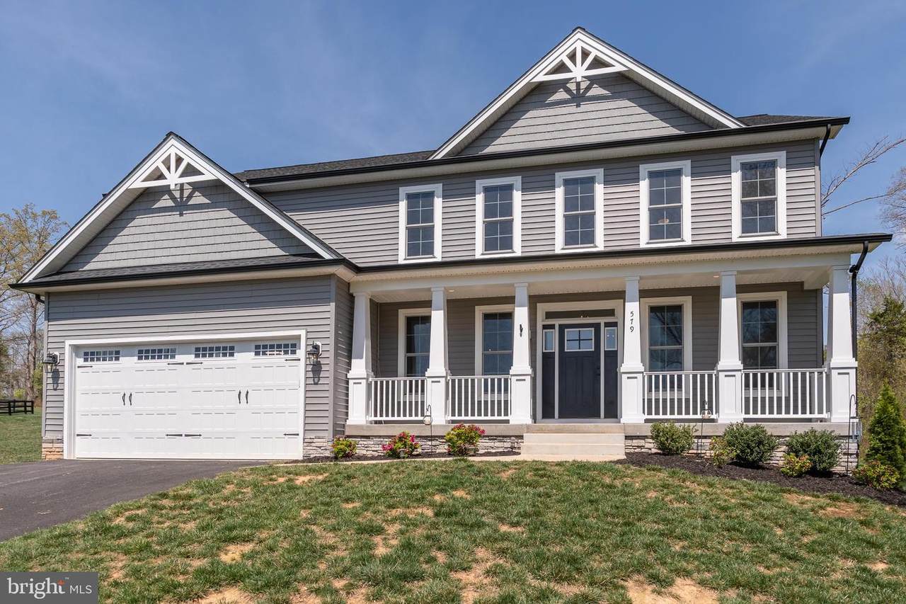 579 Fairview Drive - Photo 1