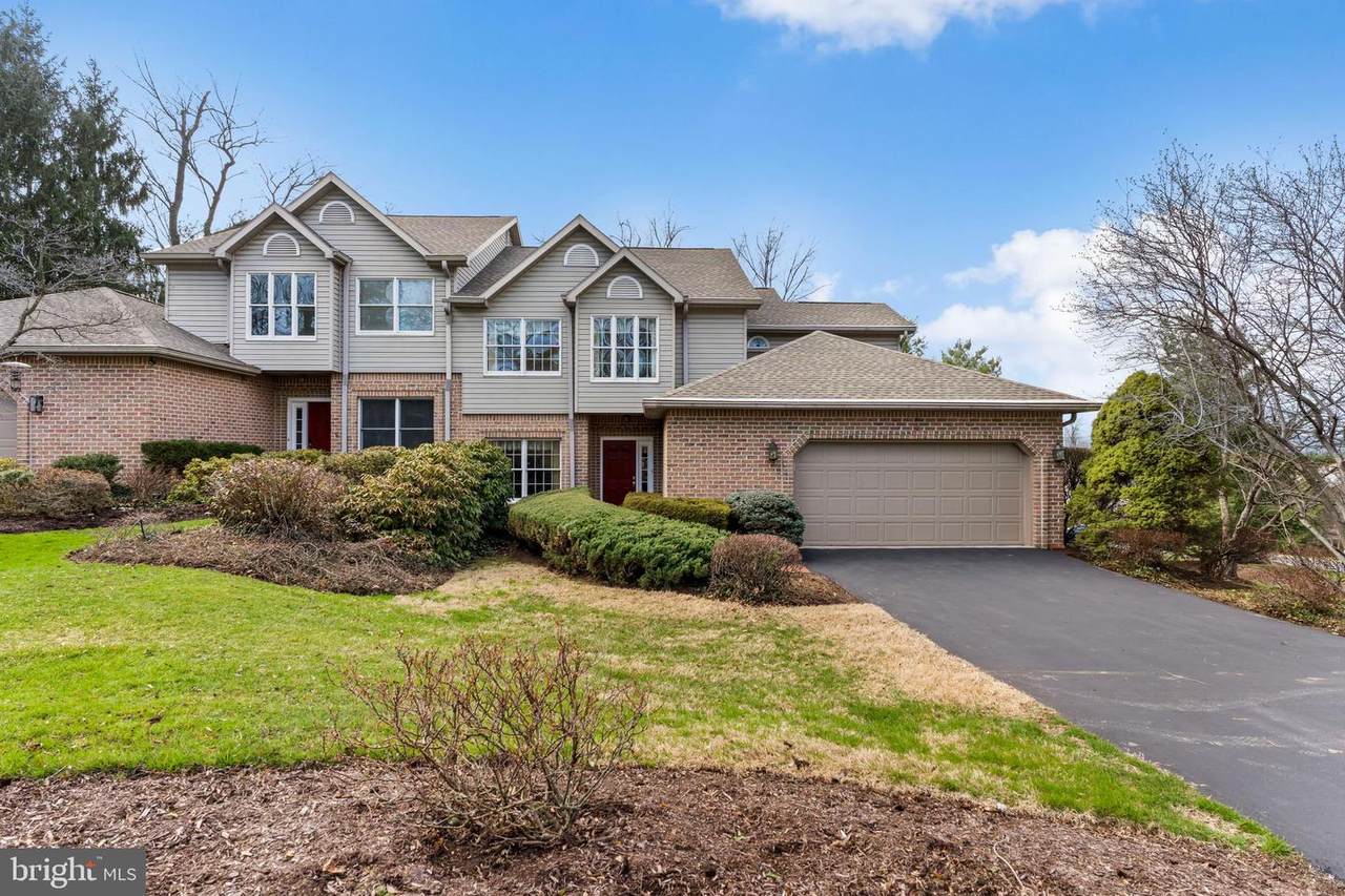 504 Bridgeview Drive - Photo 1