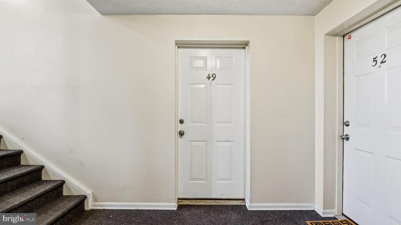 https://bt-photos.global.ssl.fastly.net/brightmls/1280_boomver_1_804665855512-2.jpg