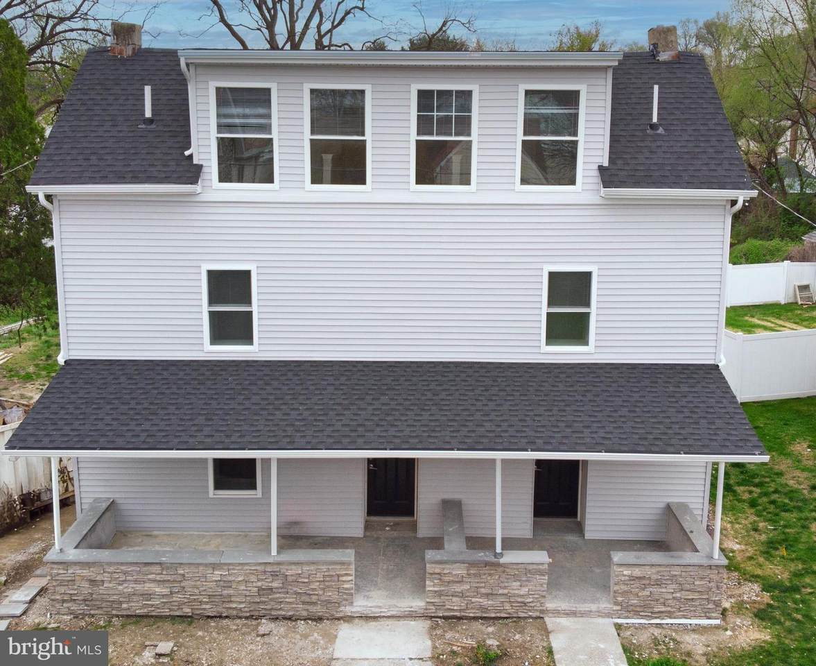 520 East Avenue - Photo 1