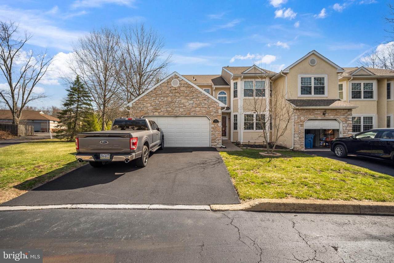 721 Locust Lane - Photo 1