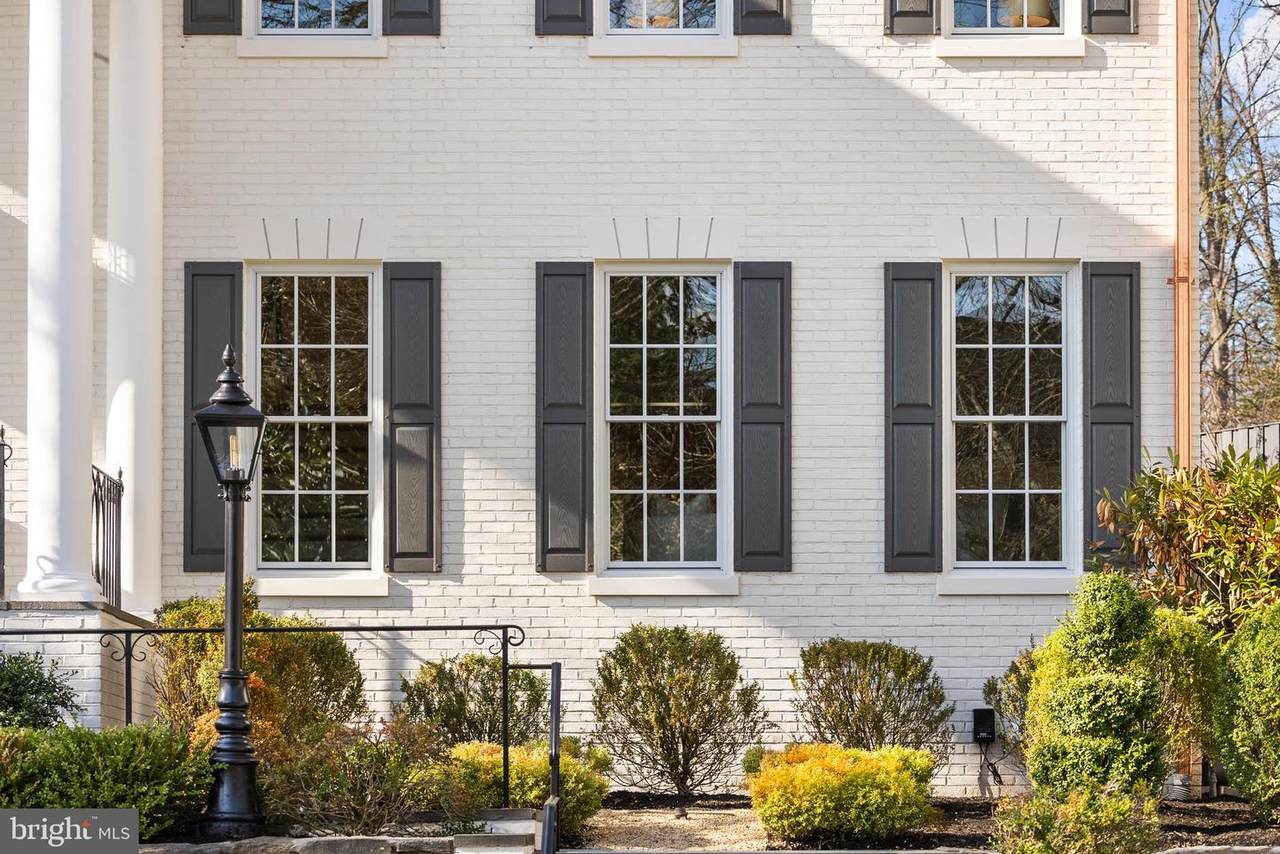 https://bt-photos.global.ssl.fastly.net/brightmls/1280_boomver_1_804669524764-2.jpg