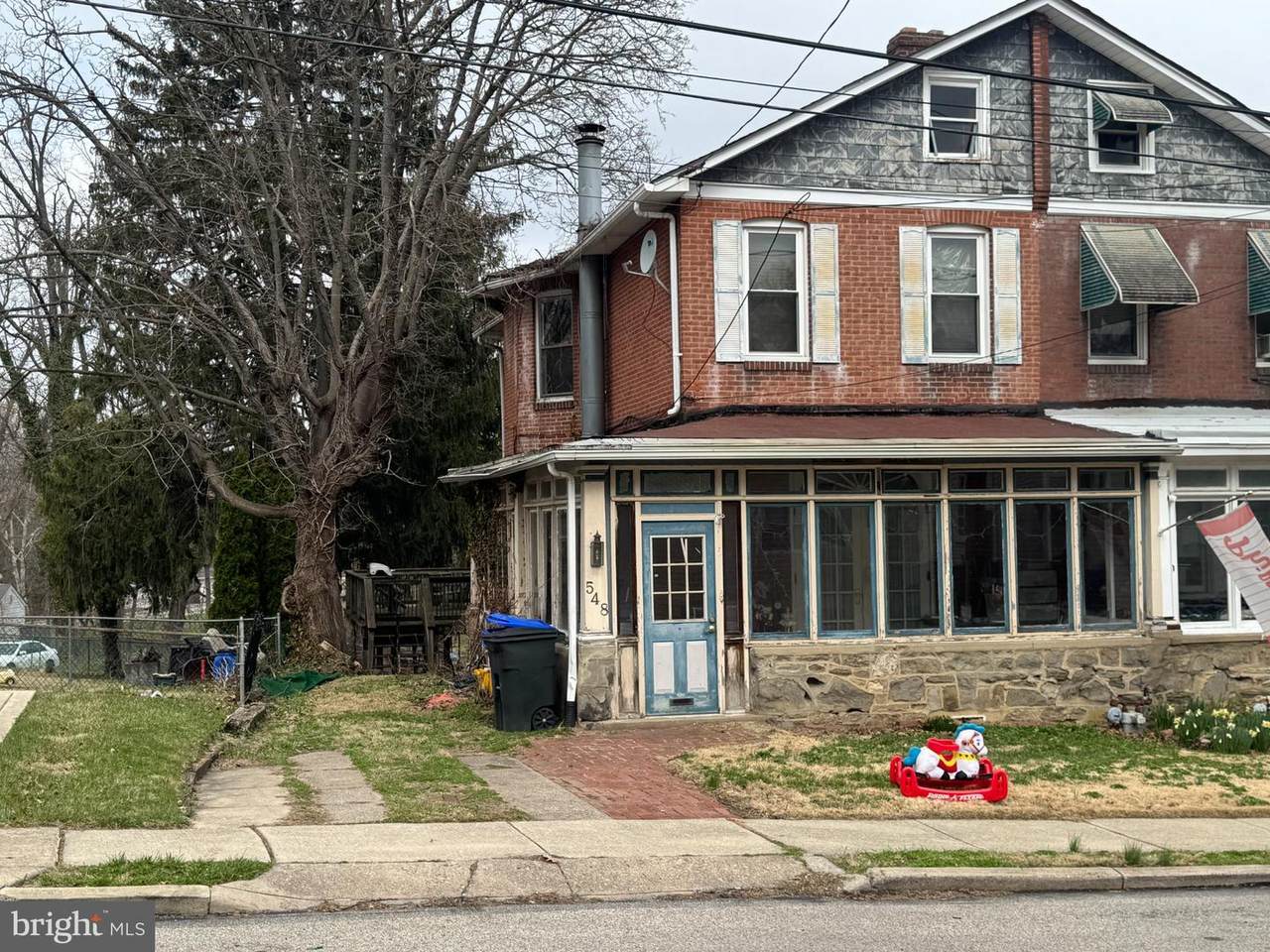 548 Woodland Avenue - Photo 1