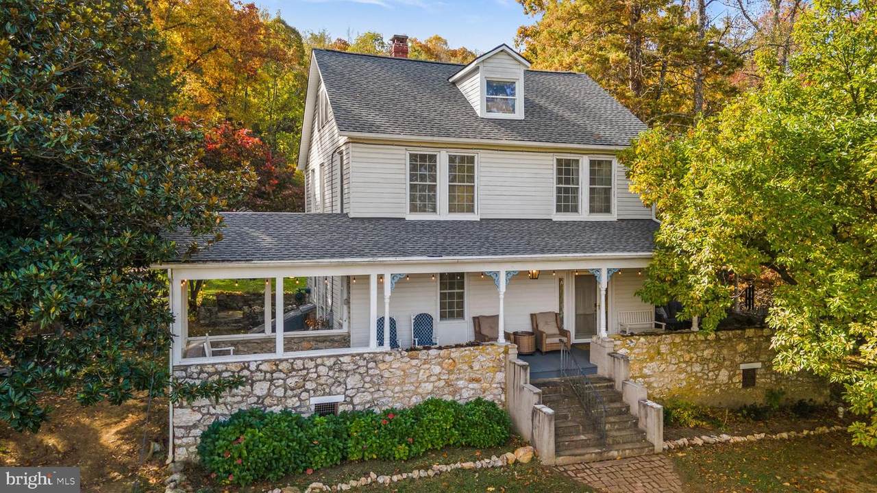 16916 Annandale Road - Photo 1